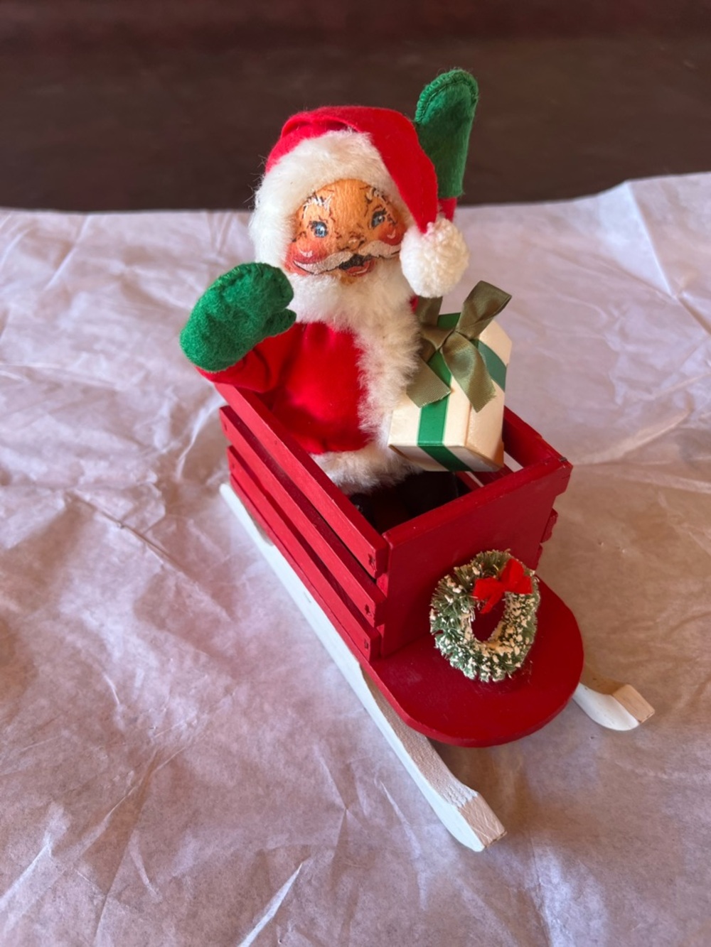 1965 Annalee Red Santa in Sled with Green Mittens and Wreath